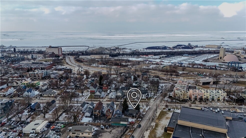 1370 W 49th St, Cleveland, OH for sale - Building Photo - Image 3 of 15