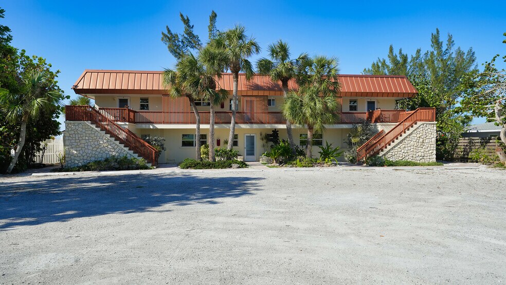 408 S Casey Key Rd, Nokomis, FL for sale - Primary Photo - Image 1 of 1