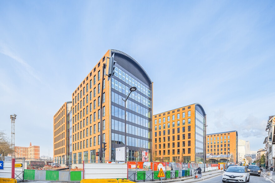 65-69 Rue Molière, Ivry-sur-Seine for lease - Primary Photo - Image 1 of 5