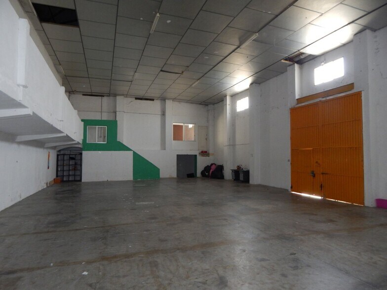 Industrial in Ontinyent, Valencia for sale - Building Photo - Image 1 of 18