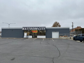 3001 Main St, Yakima WA - Commercial Real Estate