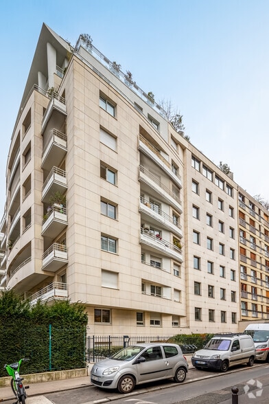 12 Rue De Châtillon, Paris for lease - Building Photo - Image 3 of 4