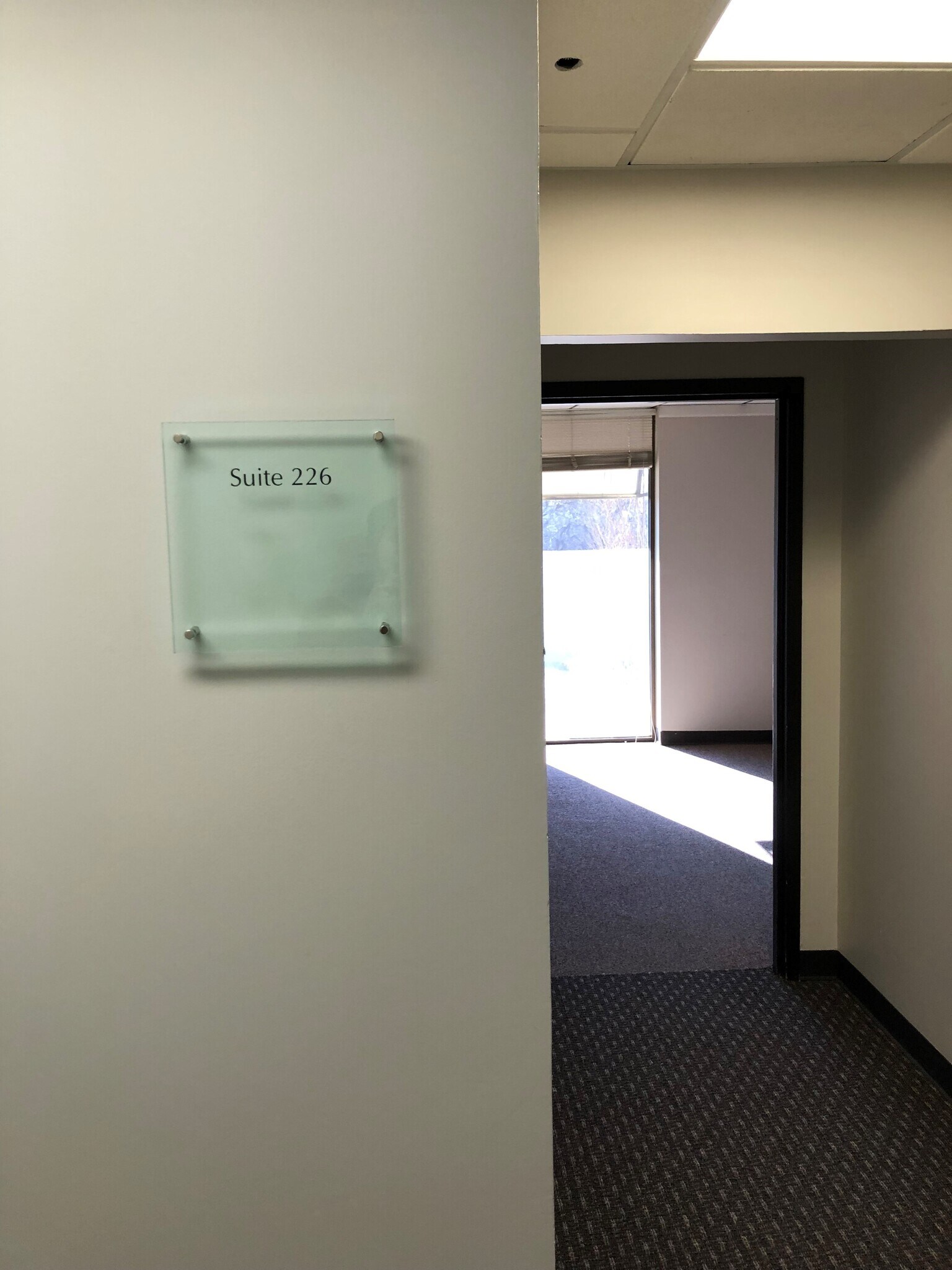 7301 N Broadway Ext, Oklahoma City, OK for lease Interior Photo- Image 1 of 3