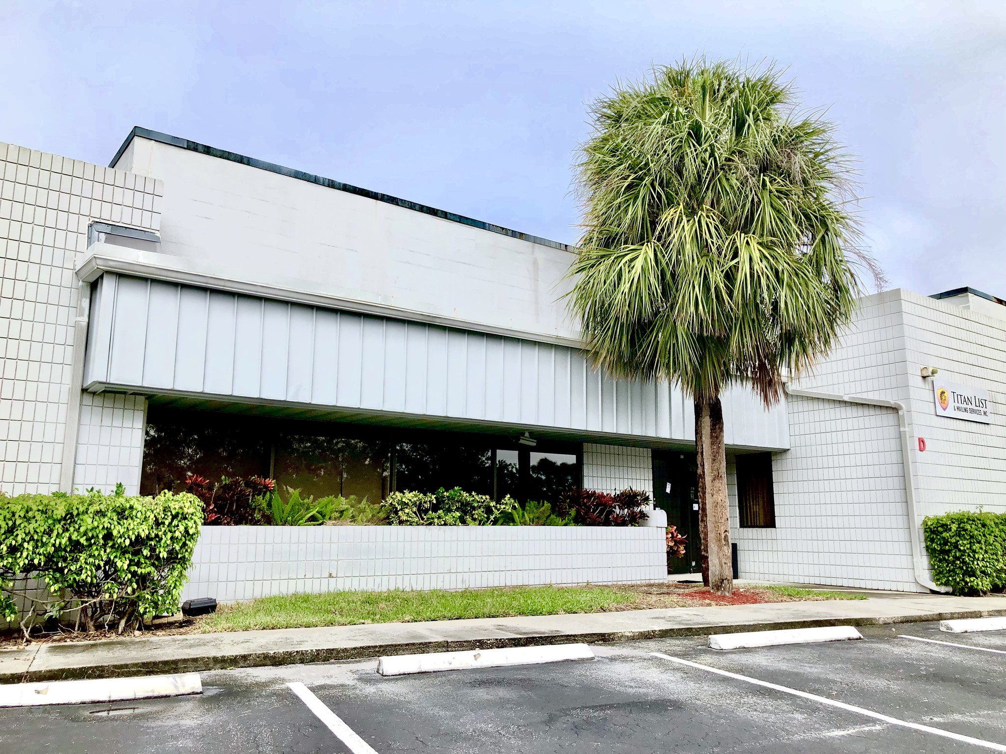 1020 NW 6th St, Deerfield Beach, FL for lease Building Photo- Image 1 of 9