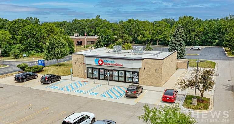 855-865 E Geneva Rd, Carol Stream, IL for sale - Building Photo - Image 2 of 3