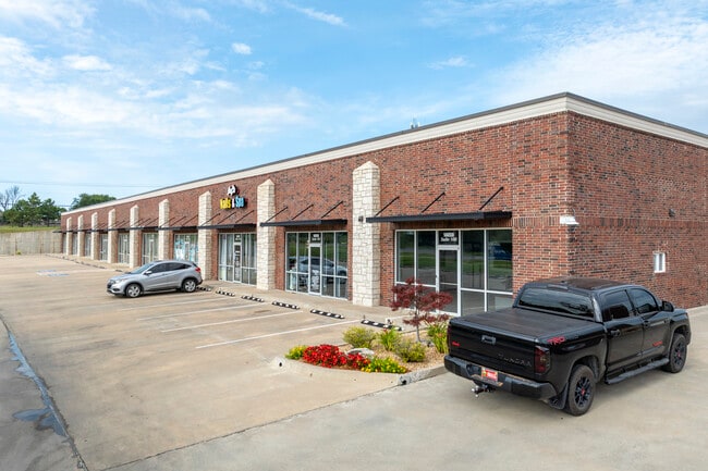 More details for 14060 S Peoria Ave, Glenpool, OK - Multiple Space Uses for Lease