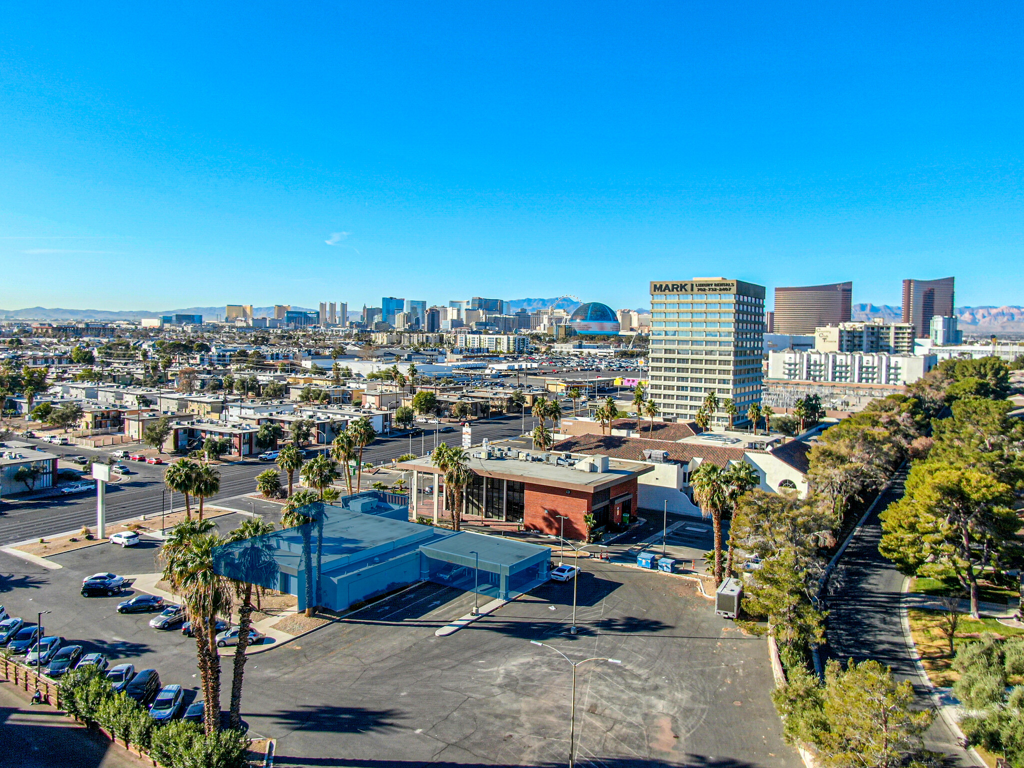 1140 E Desert Inn Rd, Las Vegas, NV for sale Building Photo- Image 1 of 8