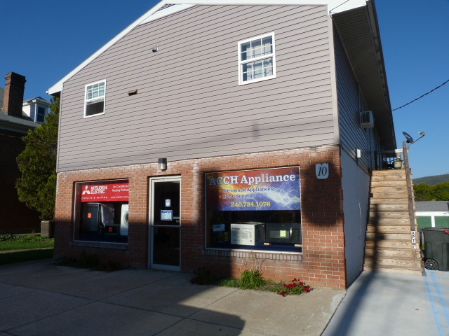 10 N Main St, Smithsburg, MD for sale - Building Photo - Image 1 of 1