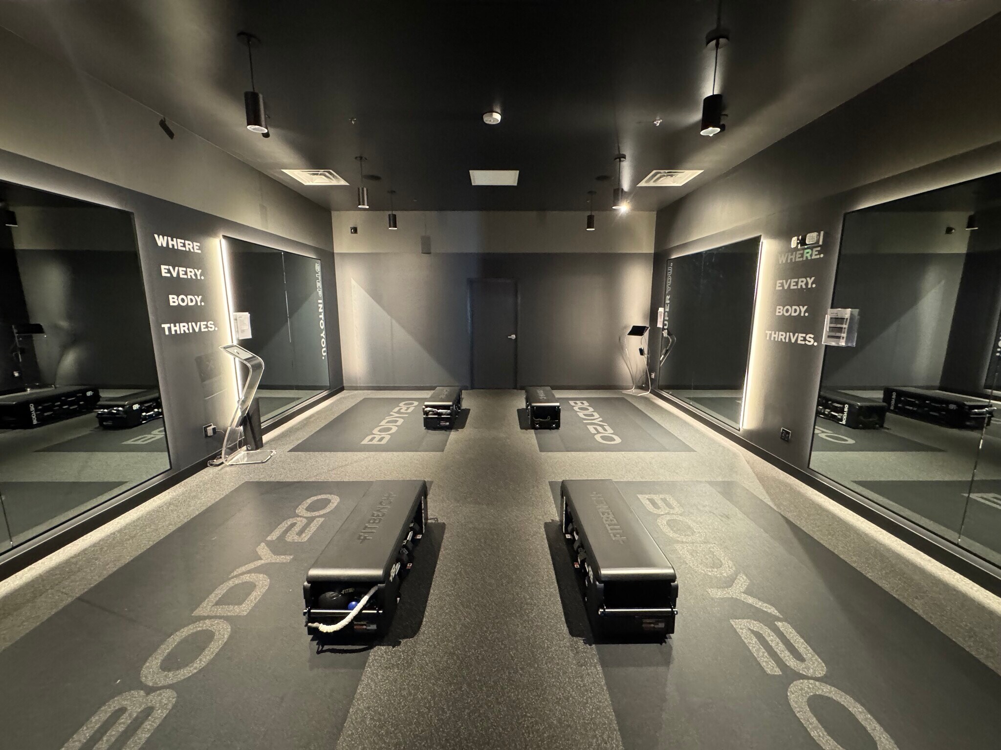 13351 Rock Wren Ln, Riverton, UT for lease Primary Photo- Image 1 of 7