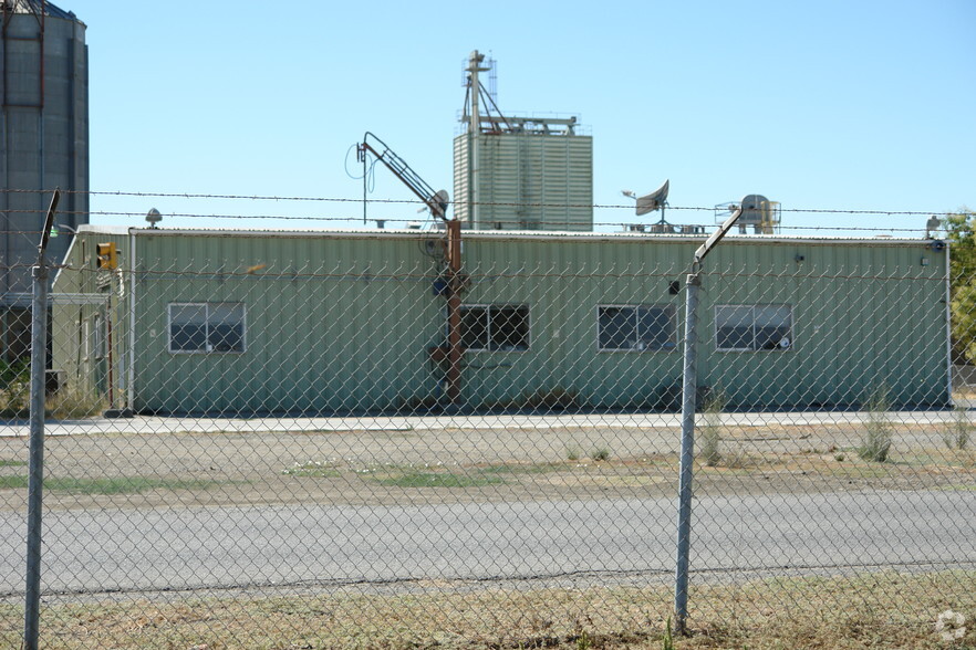 8615 Robben Rd, Dixon, CA for sale - Building Photo - Image 1 of 1