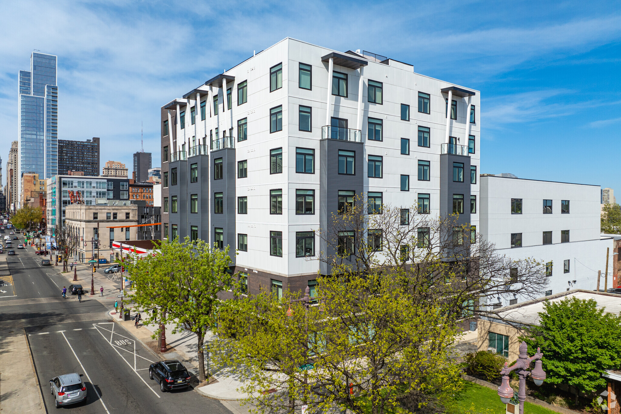 701 S Broad St, Philadelphia, PA for lease Primary Photo- Image 1 of 8