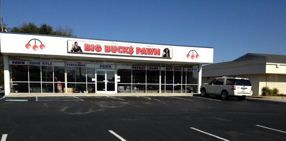 5019 Hixson Pike, Hixson, TN for sale - Building Photo - Image 1 of 1