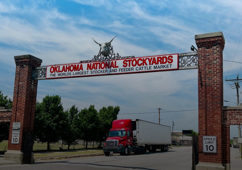 Oklahoma National Stockyards portfolio of 18 properties for sale on LoopNet.com - Building Photo - Image 2 of 18
