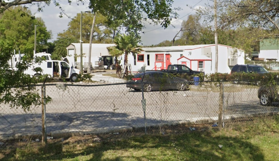 6910 E 14th St, Tampa, FL for lease - Building Photo - Image 3 of 5