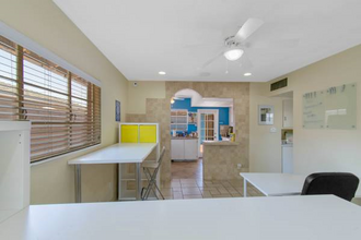 3428 N 15th Ave, Phoenix, AZ for lease Interior Photo- Image 1 of 11