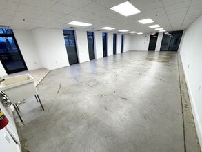 855 Gaines School Rd, Athens, GA for lease Interior Photo- Image 2 of 5