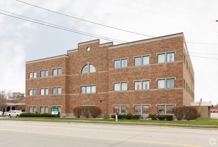 801 S Waverly Rd, Lansing, MI 48917 Office for Lease