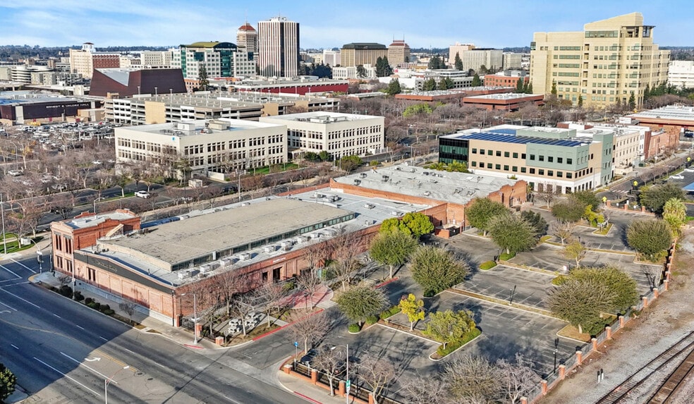 616 & 660 P Street St, Fresno, CA for lease - Primary Photo - Image 1 of 3