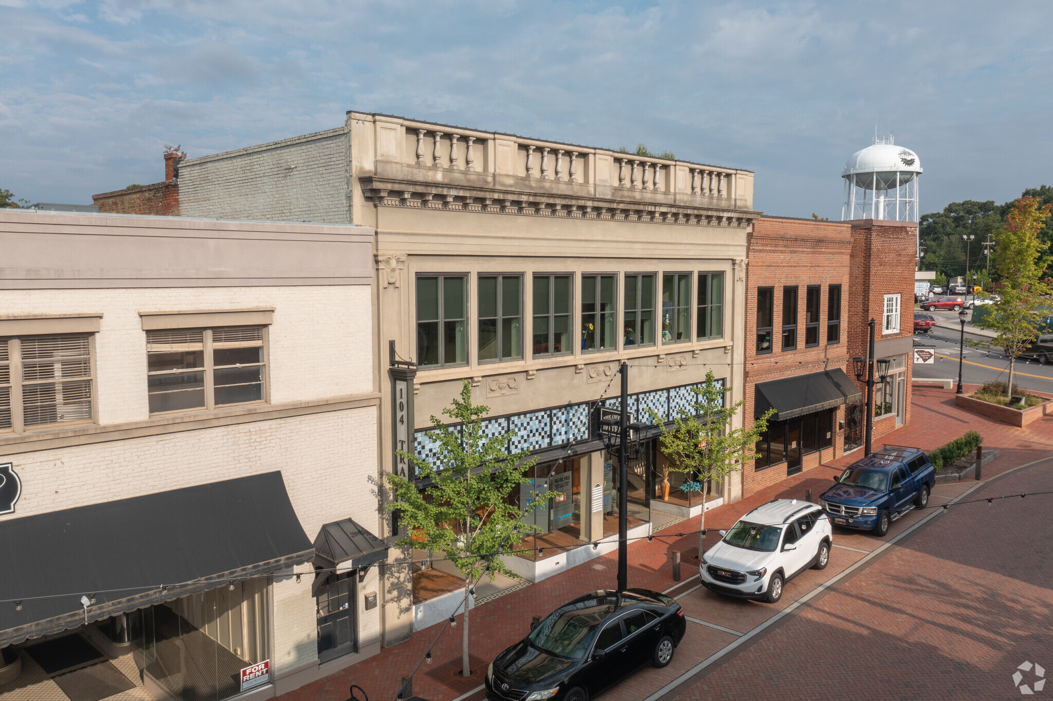 104 Trade St, Greer, SC for lease Building Photo- Image 1 of 12