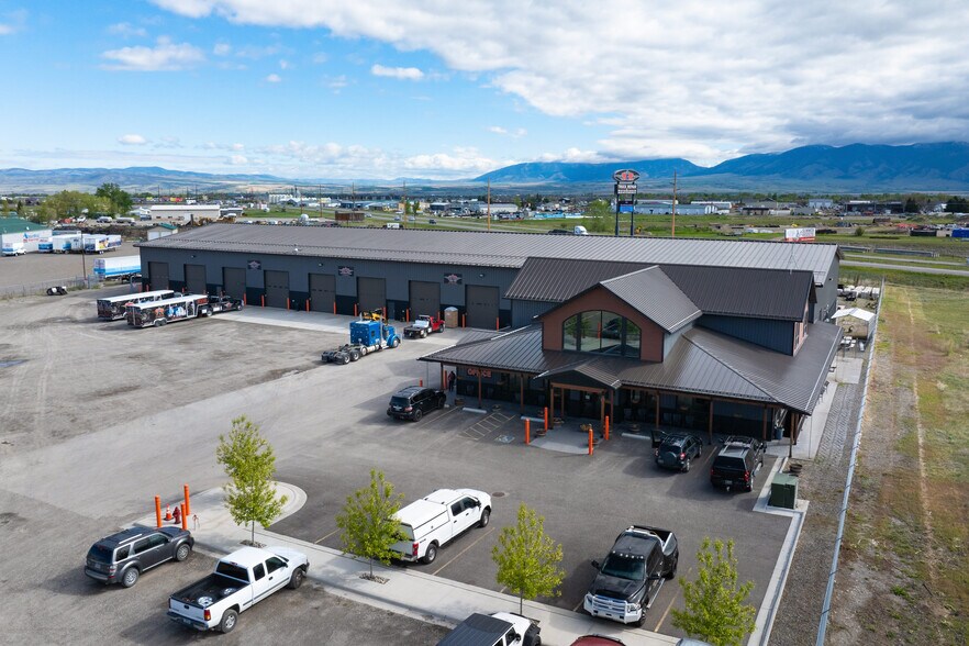 531 Business Hub Dr, Belgrade, MT for sale - Building Photo - Image 2 of 12