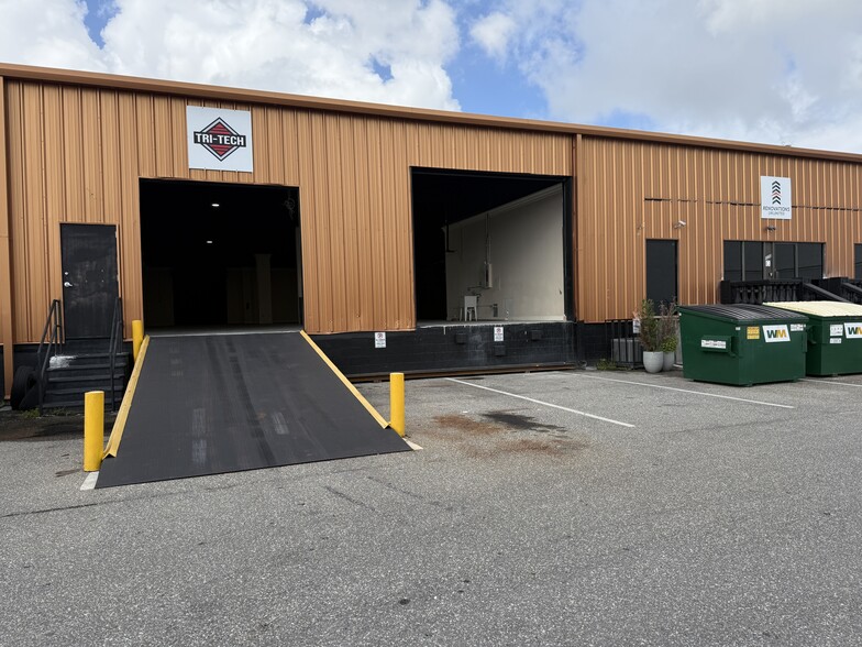 11300 Space Blvd, Orlando, FL for lease - Building Photo - Image 3 of 41