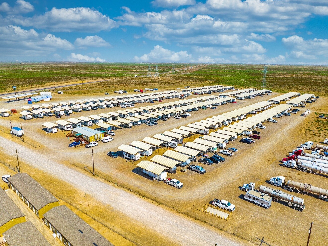 8 County Road 433 E, Orla, TX for sale Primary Photo- Image 1 of 1