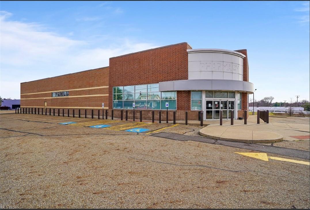 7800 Cleveland Ave NW, North Canton, OH for sale Building Photo- Image 1 of 31