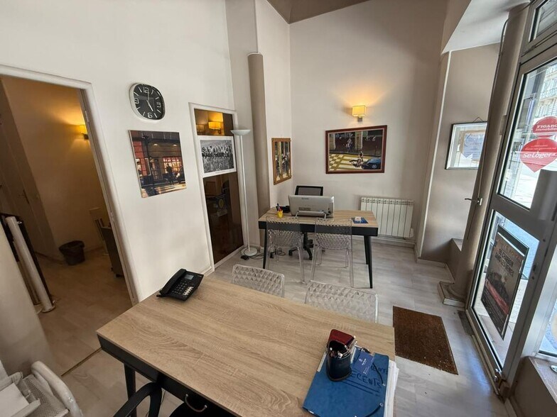 75 Rue La Fayette, Paris for lease - Building Photo - Image 1 of 9