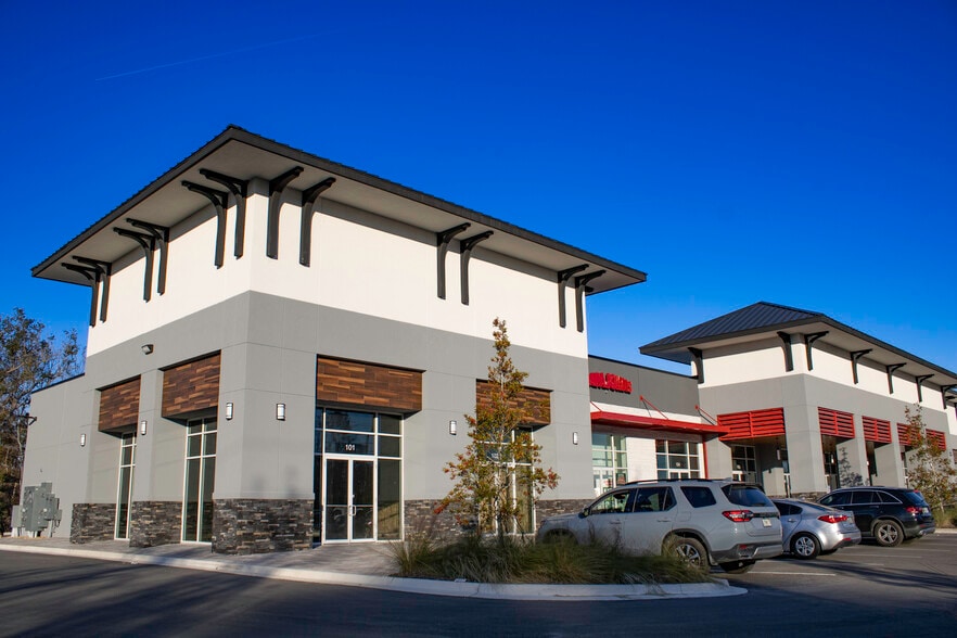 96032-96098 Victorias Pl, Yulee, FL for lease - Building Photo - Image 2 of 8