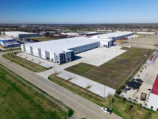 More details for 1403 Thompson Park Dr, Baytown, TX - Industrial for Lease