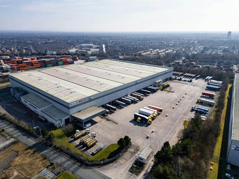 Fraser Pl, Manchester for lease - Building Photo - Image 1 of 16