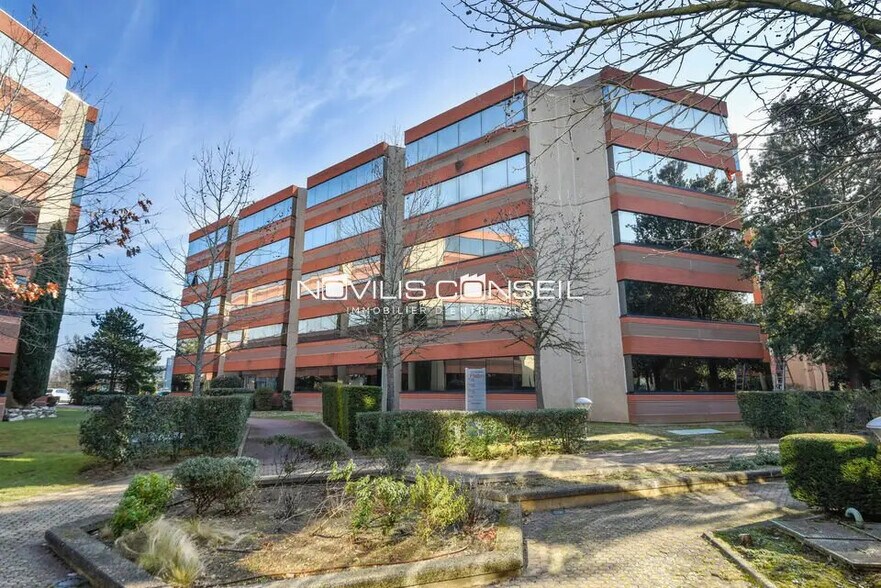 Office in Blagnac for lease - Building Photo - Image 1 of 6