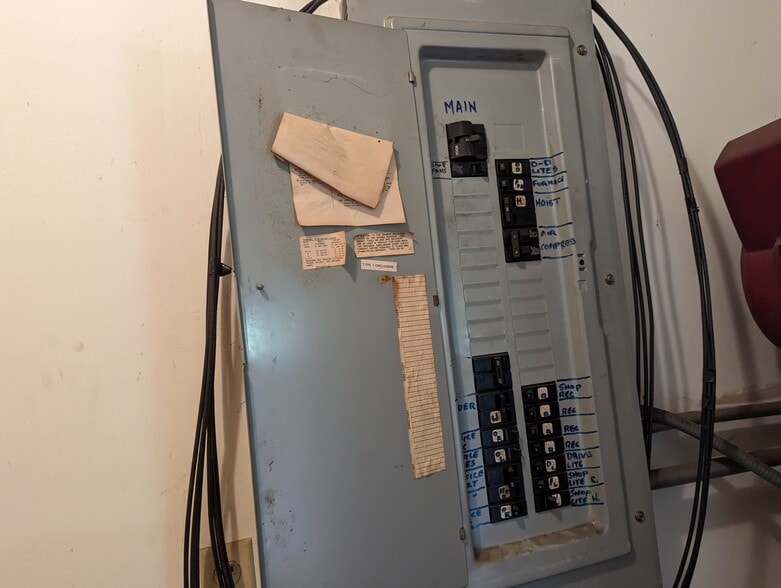 1576 Ridge Rd, Webster, NY for sale - Building Photo - Image 2 of 9