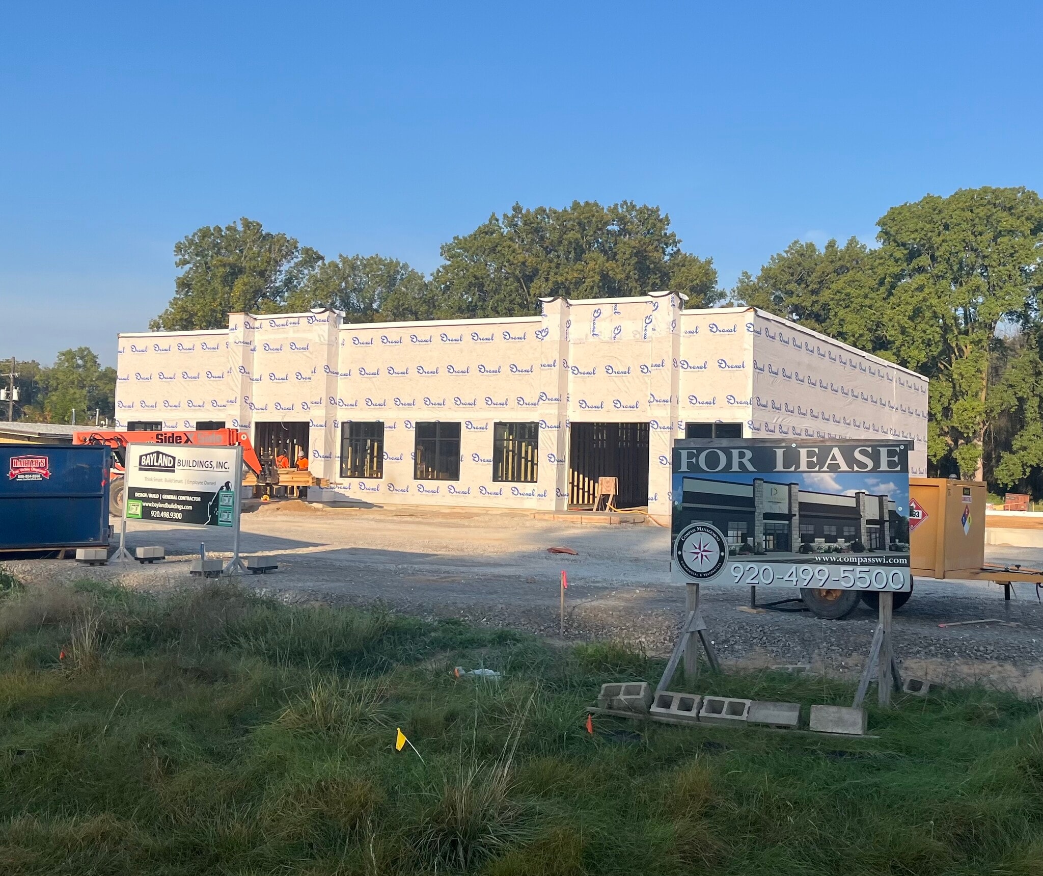 1111 N Military Ave, Green Bay, WI for lease Building Photo- Image 1 of 4