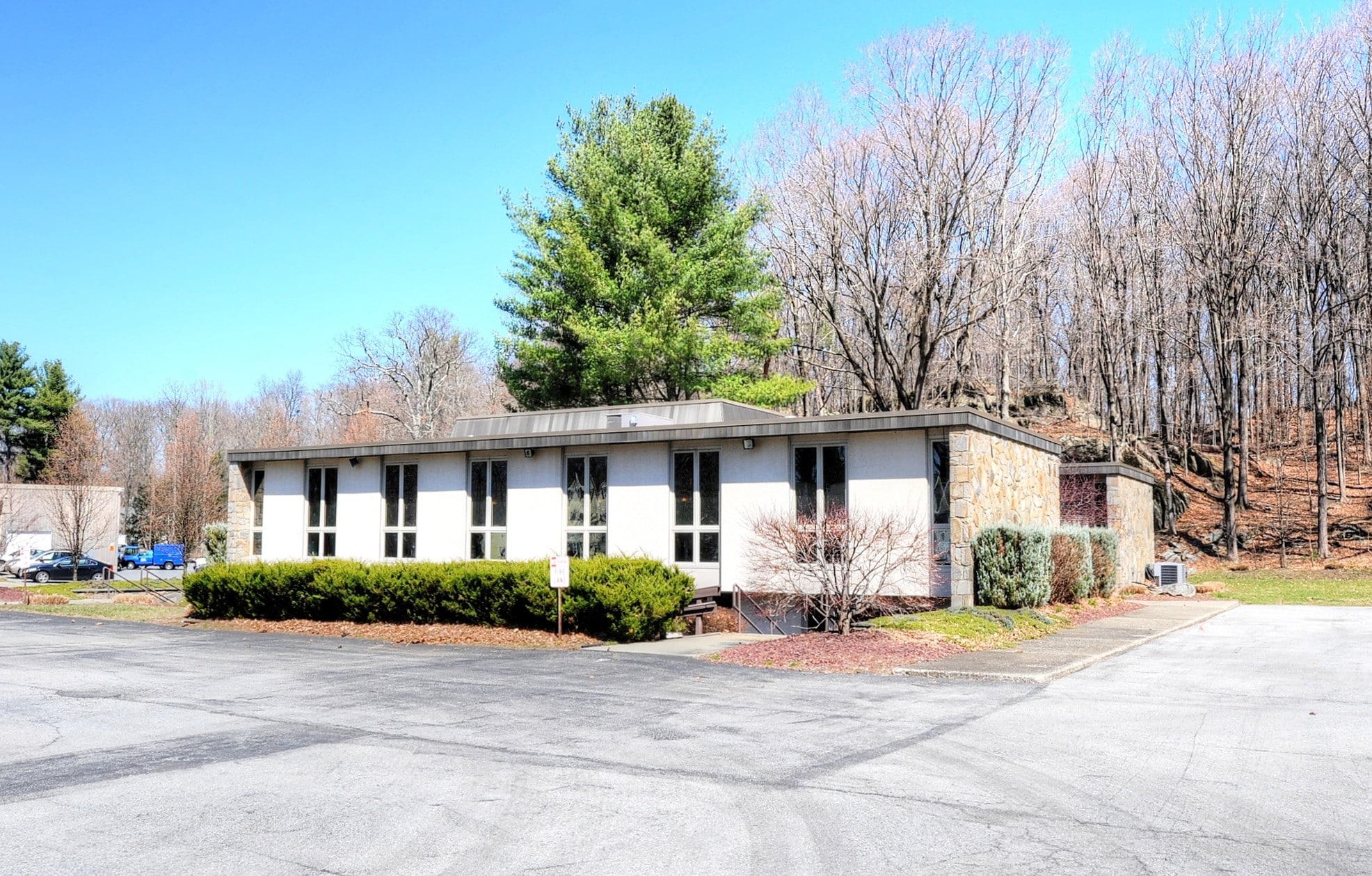 10 Boice Rd, Hyde Park, NY for sale Building Photo- Image 1 of 27
