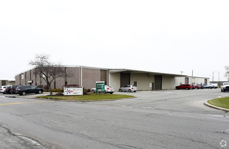 5332-5344 Keystone Dr, Fort Wayne, IN for sale - Primary Photo - Image 1 of 1