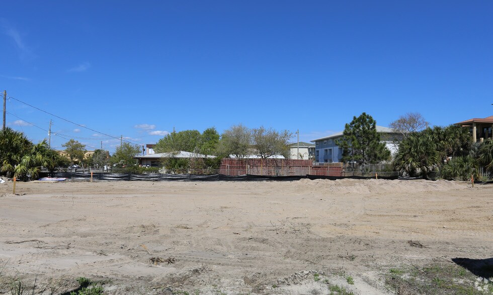 360 Bluefish Dr, Fort Walton Beach, FL for sale - Building Photo - Image 1 of 1