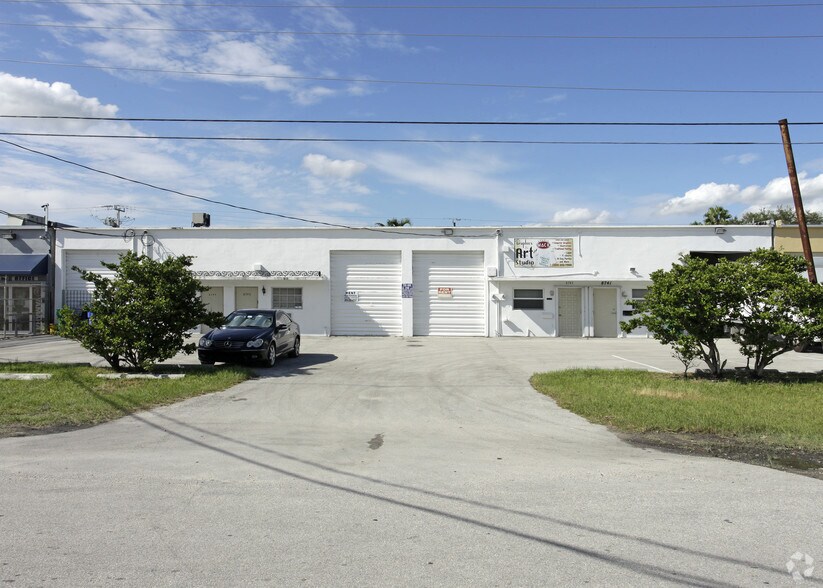 8741 8747 SW 129th St Miami FL - 8741 8747 SW 129th St Miami FL Building Photo 3 Large 