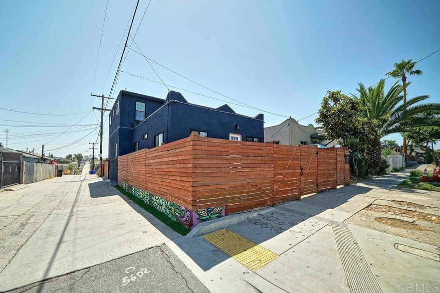 325 S 30th St, San Diego, CA for sale - Building Photo - Image 3 of 23