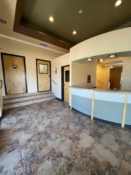 2245 E State Route 69, Prescott, AZ for lease - Interior Photo - Image 2 of 14