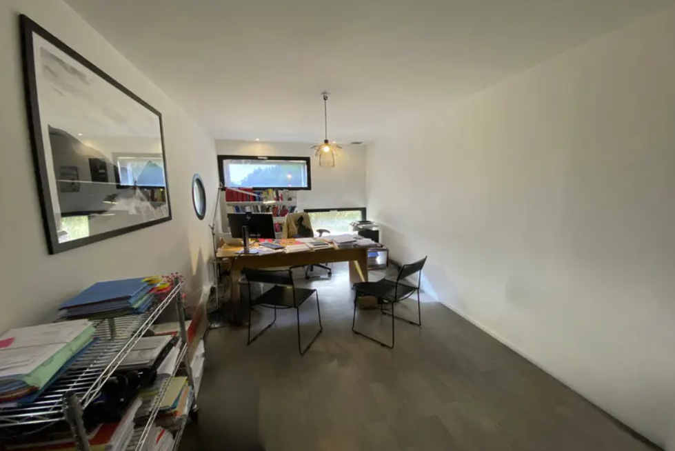 Office in Montpellier for lease Interior Photo- Image 1 of 5