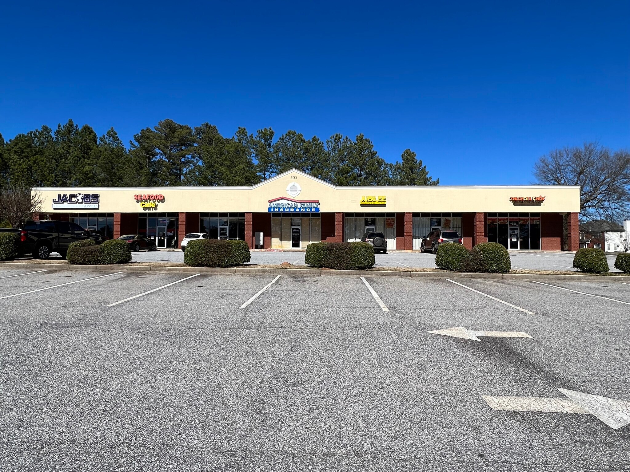 555 Highway 138 SW, Riverdale, GA 30274