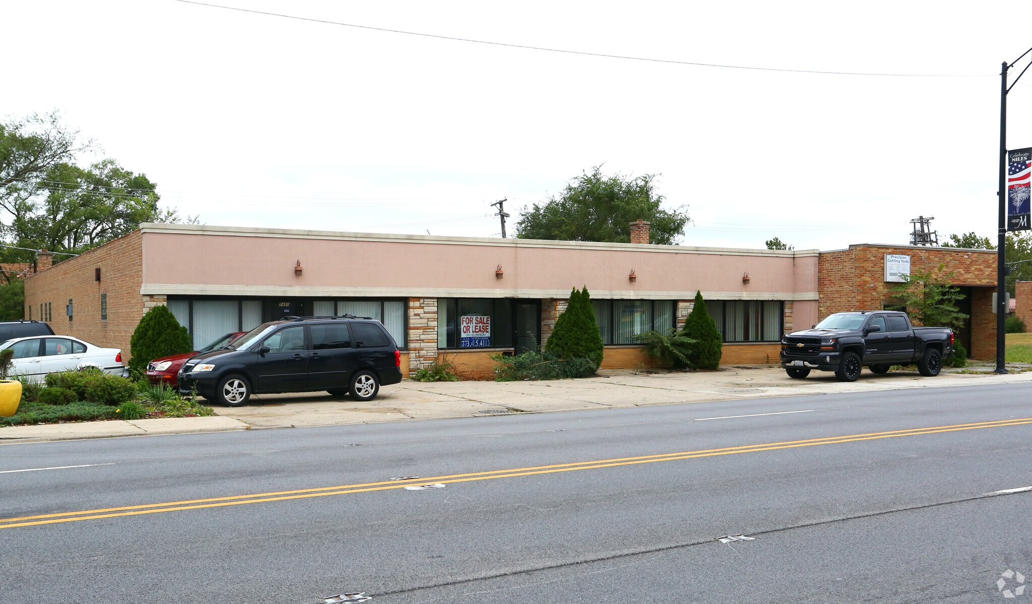 7430 N Milwaukee Ave, Niles, IL for sale Primary Photo- Image 1 of 5