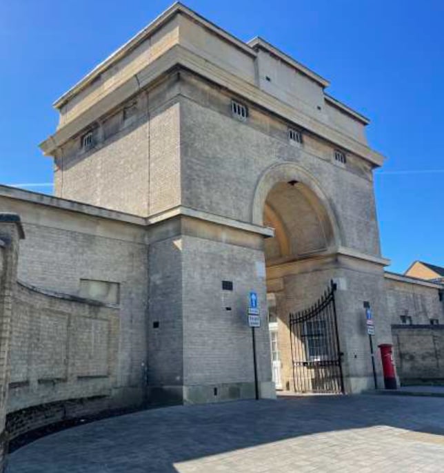 Uxbridge Road Rd, Southall for lease Building Photo- Image 1 of 5