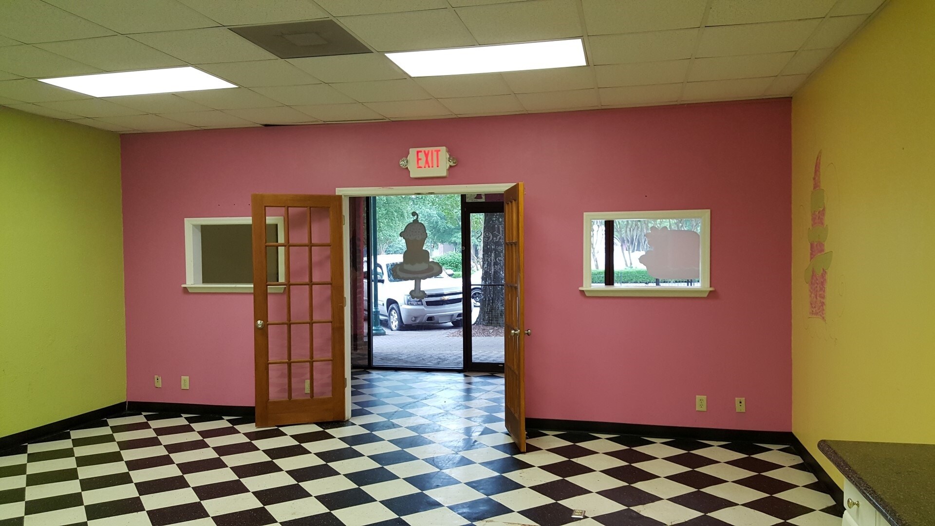 5 E Lafayette Sq, Lagrange, GA for sale Primary Photo- Image 1 of 1