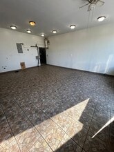 133 17th St, Brooklyn, NY for lease Interior Photo- Image 2 of 6