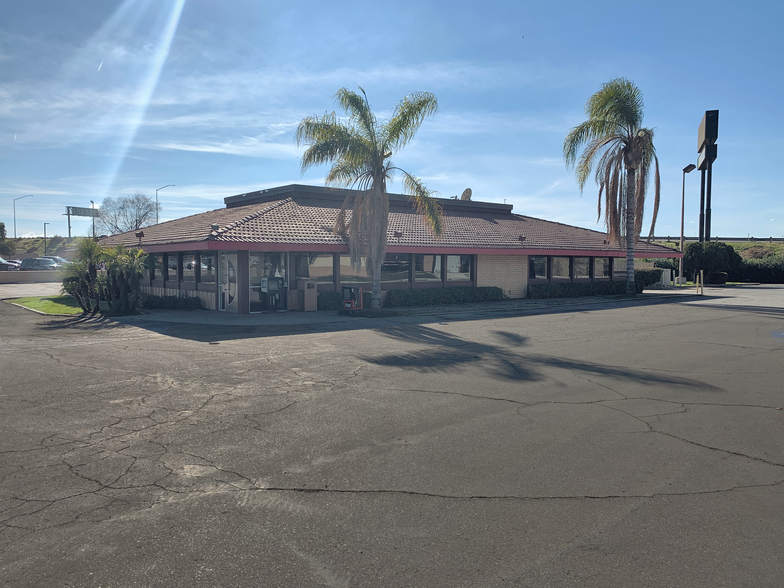 20672 Tracy Ave, Buttonwillow, CA for sale - Building Photo - Image 1 of 1