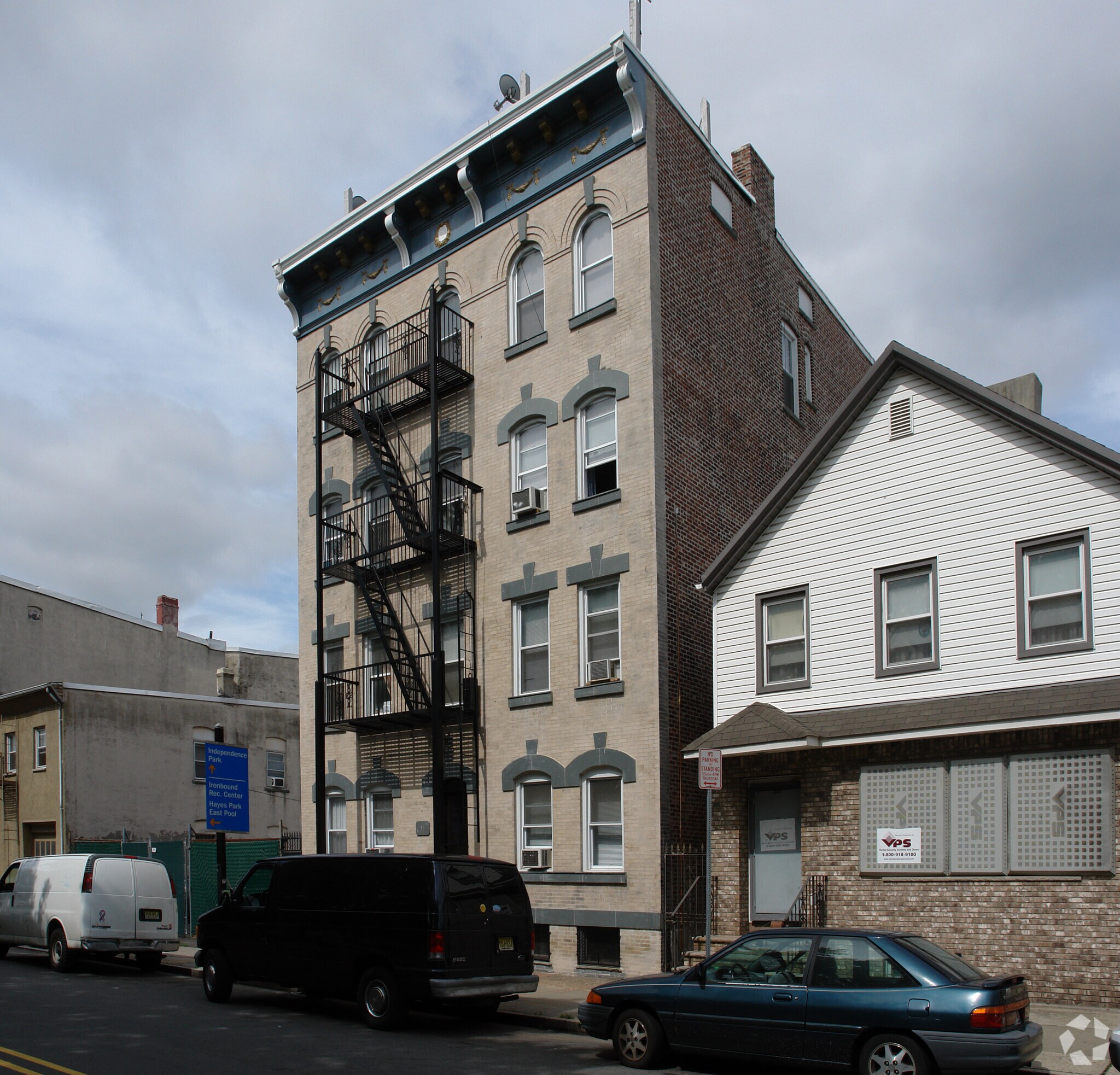 11 Van Buren St, Newark, NJ for sale Primary Photo- Image 1 of 1