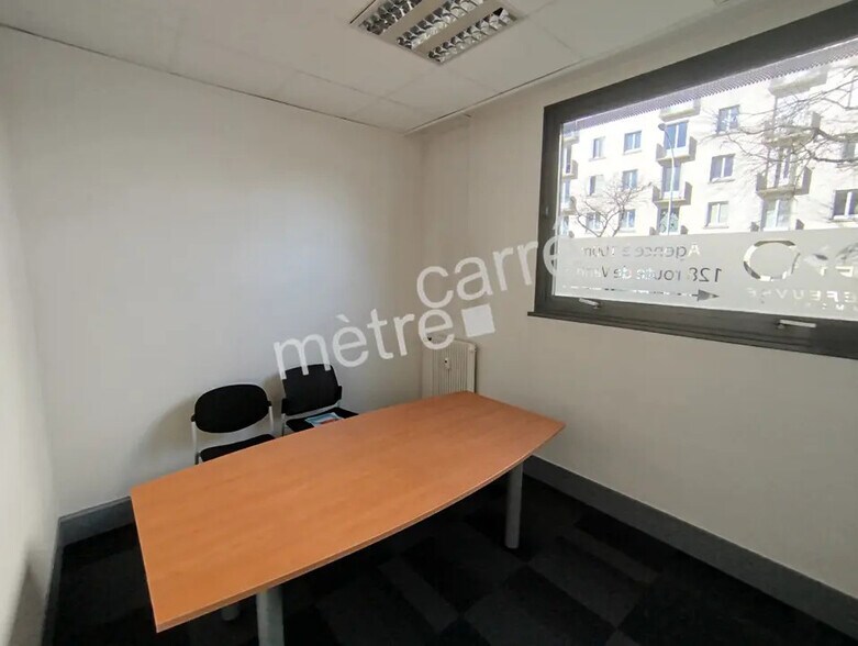 Office in Saint-Herblain for sale - Interior Photo - Image 2 of 8