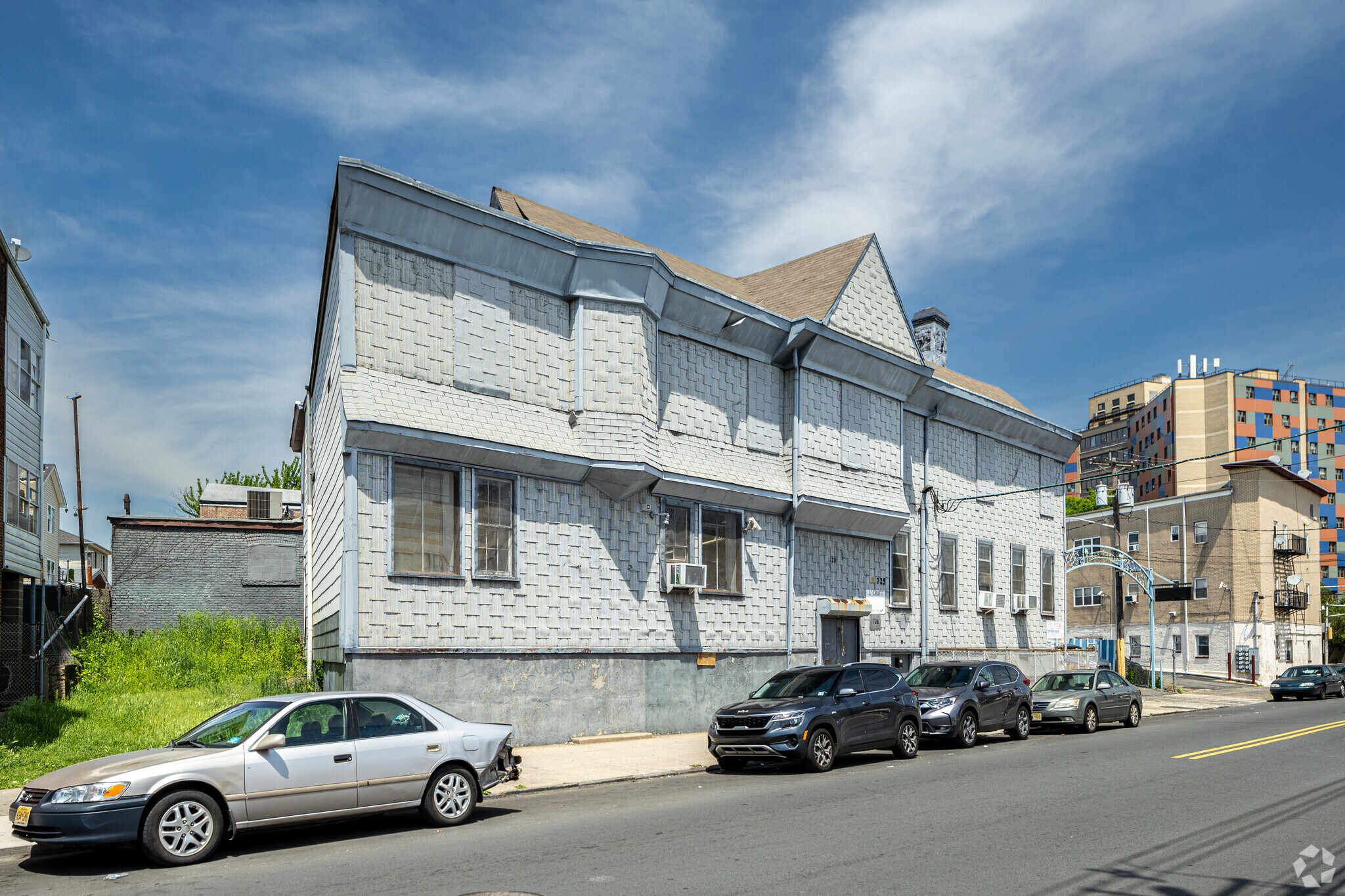 725 New Point Rd, Elizabeth, NJ for sale Primary Photo- Image 1 of 1